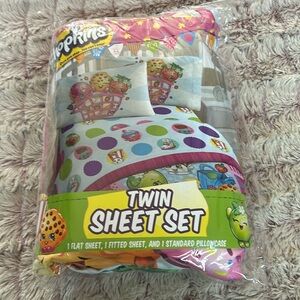 SHOPKINS Twin sheets set 💕